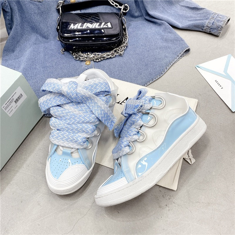 LC Sneakers