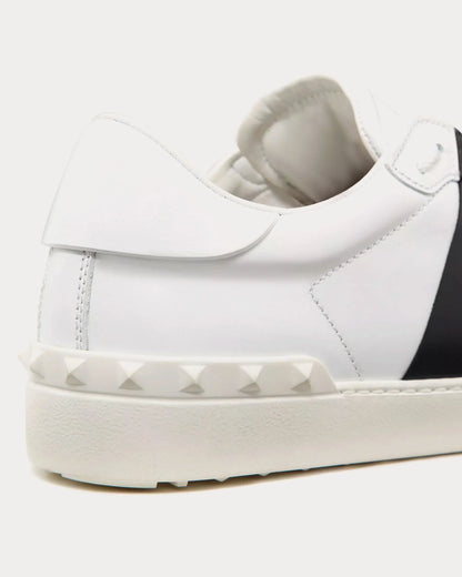 V Open Leather Sneaker