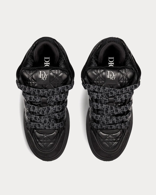 D SNEAKER