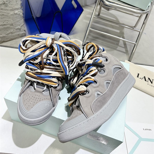 LC Sneakers