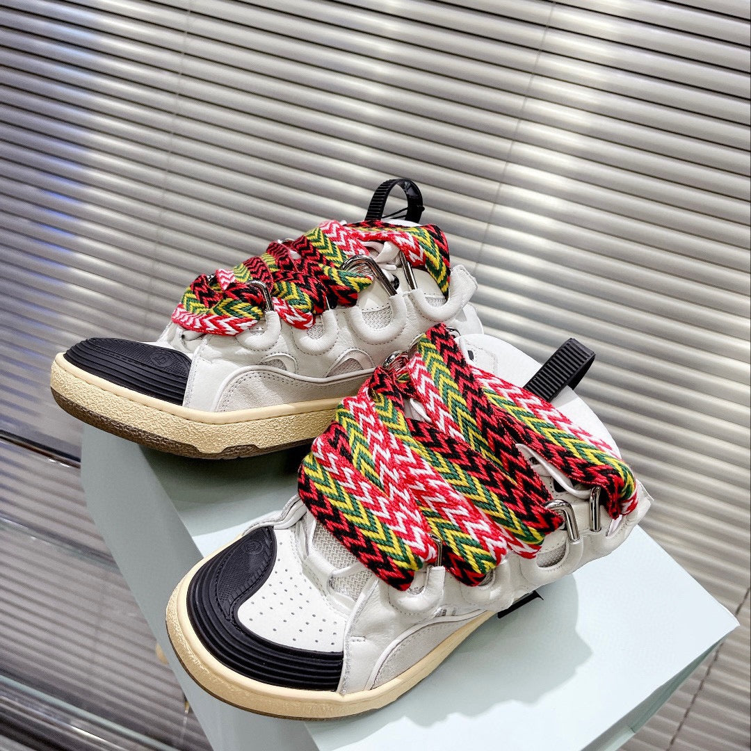 LC Sneakers