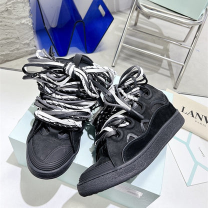 LC Sneakers