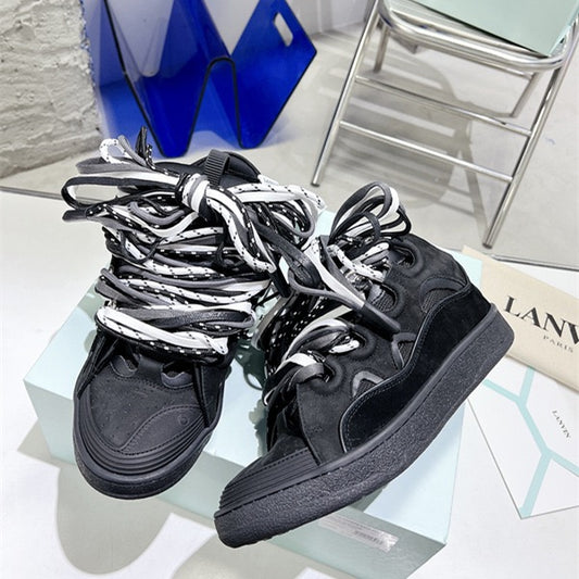 LC Sneakers