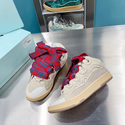 LC Sneakers