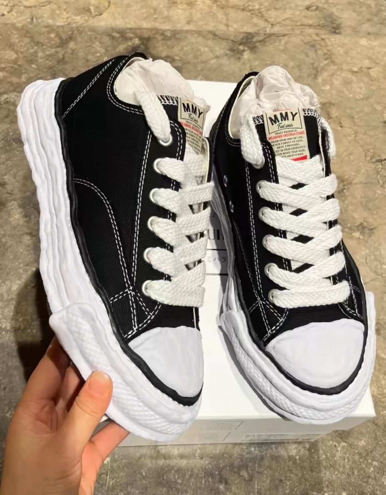 Maison Mihara Sneaker